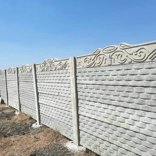 coumpound-wall